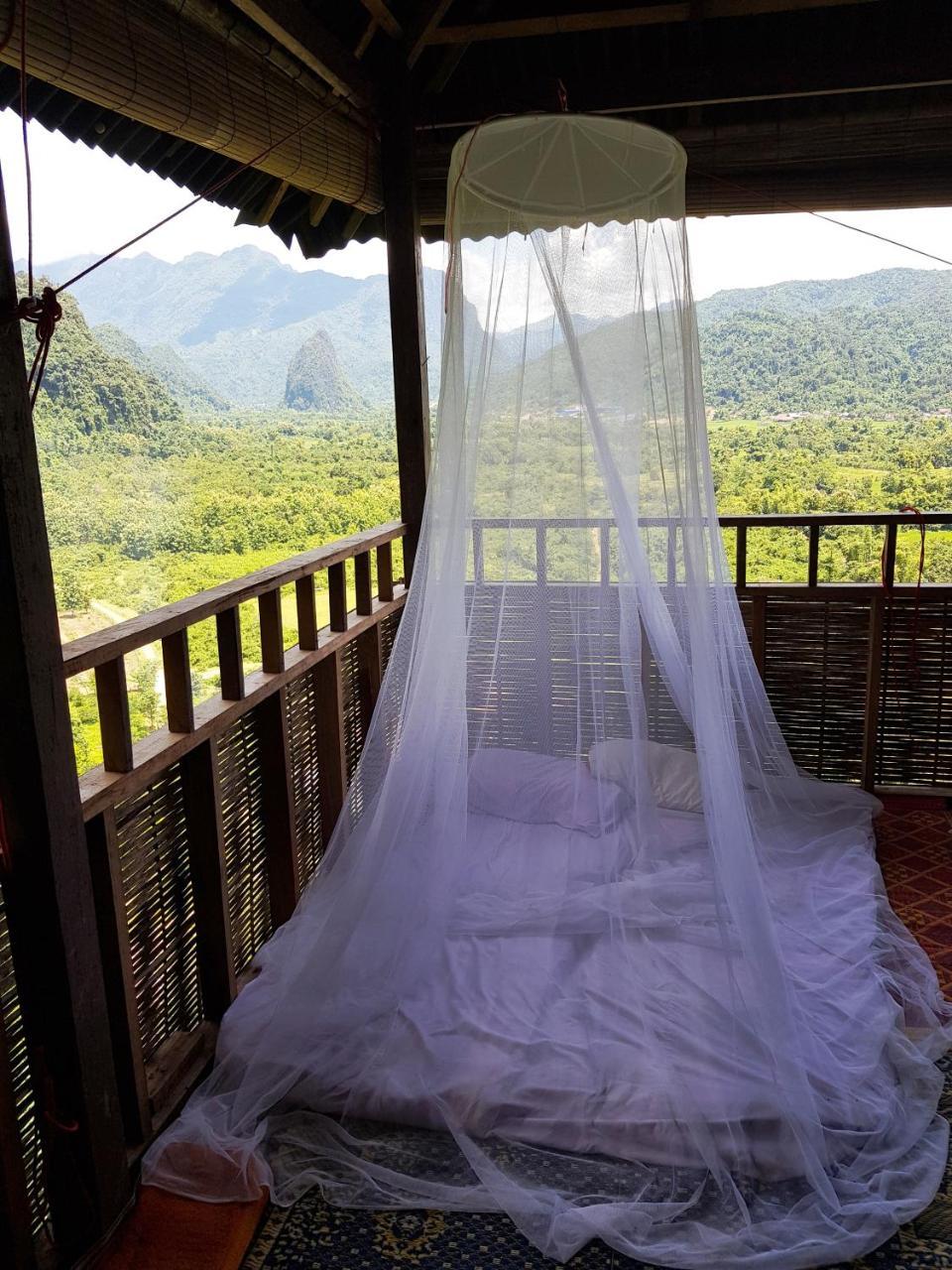 Elephant Adventure Village Tree House Vang Vieng Buitenkant foto